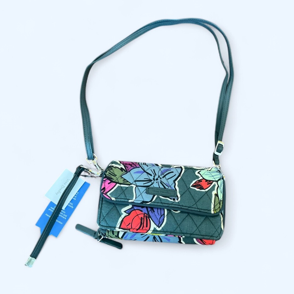 NWT Vera Bradley Floral Quilted Crossbody Shoulder Bag - Green